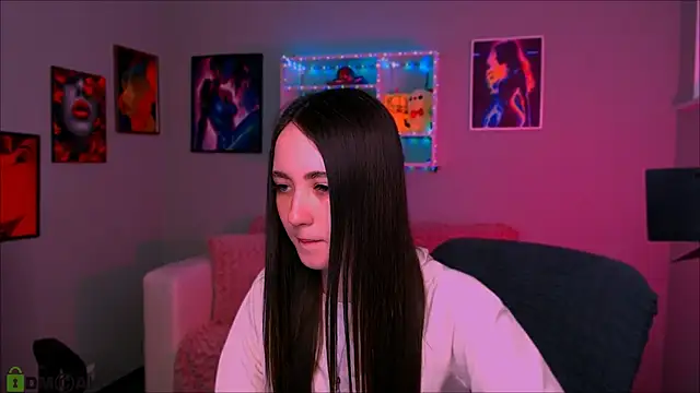 Snapshot of bella_dorn chatting on April 27, 2026, 12:14 pm bella dorn online show from April 27, 2026, 12:14 pm