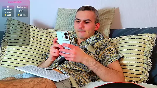 Snapshot of Magic_Storms chatting on March 15, 2026, 6:36 pm Magic Storms online show from March 15, 2026, 6:36 pm