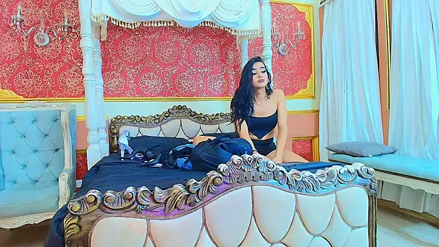 Sienna Dark online show from June 9, 2026, 11:33 am