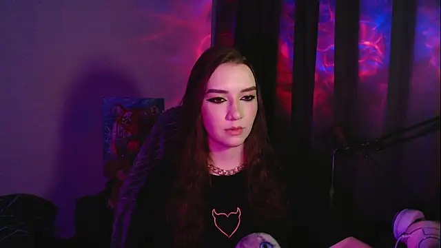 Celia Sensual  online show from April 13, 2026, 7:19 pm