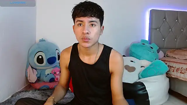 Sebas fire4 online show from March 25, 2026, 12:33 pm