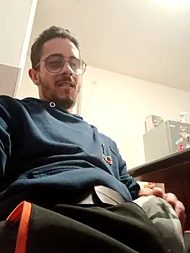 Provami93 online show from March 5, 2026, 10:17 pm