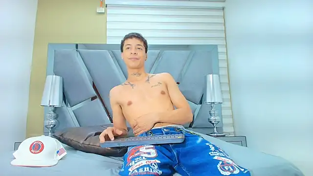 HENRY GREEN2 online show from March 31, 2026, 7:36 pm