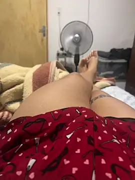 Gabrielaparaiso online show from April 8, 2026, 12:38 pm