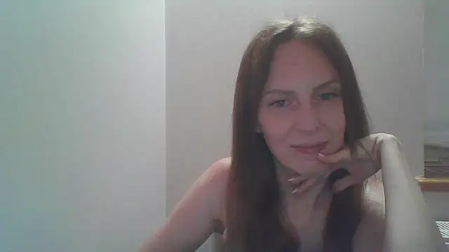 Snapshot of AnnaTight chatting on June 5, 2026, 6:35 pm AnnaTight online show from June 5, 2026, 6:35 pm