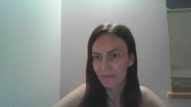 Snapshot of AnnaTight chatting on June 19, 2026, 7:28 pm AnnaTight online show from June 19, 2026, 7:28 pm