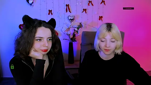  sabrina moore online show from April 18, 2026, 8:51 am