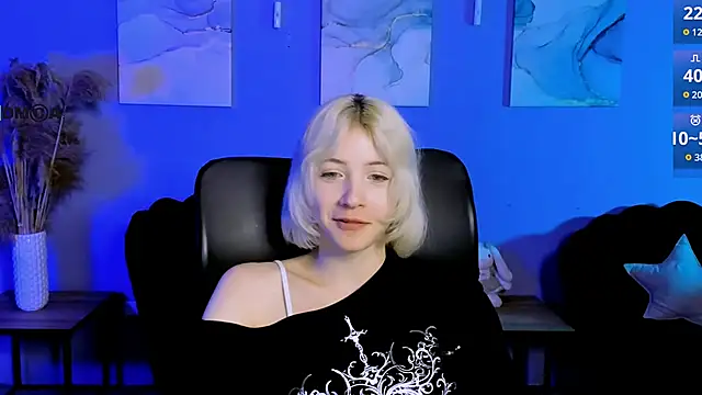 Snapshot of _sabrina_moore chatting on May 16, 2026, 10:36 am sabrina moore online show from May 16, 2026, 10:36 am
