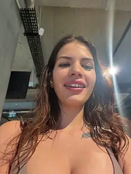 RaniaSnow online show from April 9, 2026, 12:32 pm