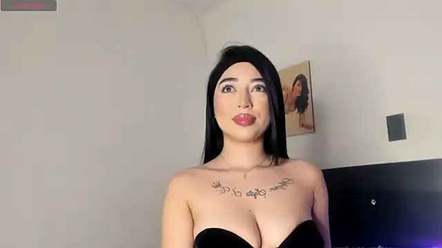 AnthonellaSweet  online show from April 22, 2026, 3:31 am