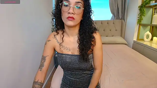 Sally Diazz online show from April 16, 2026, 11:11 am