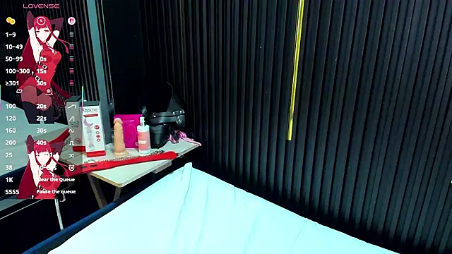 milaanddalia   online show from March 10, 2026, 1:05 pm