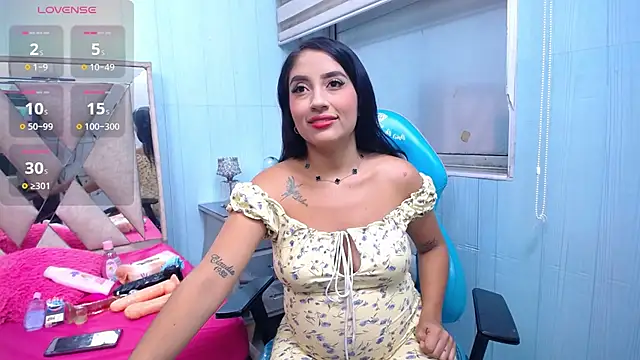 Snapshot of kataleya_12 chatting on June 17, 2026, 12:07 pm kataleya 12 online show from June 17, 2026, 12:07 pm