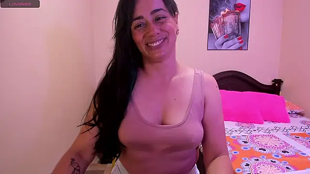 sara florez12 online show from April 23, 2026, 12:29 pm