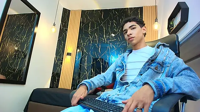 ValeriHot 1 online show from March 29, 2026, 3:50 am