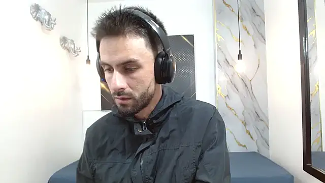 KingOfTemptation online show from April 8, 2026, 3:28 am