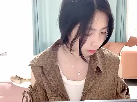 Mina-cai online show from March 10, 2026, 6:40 am