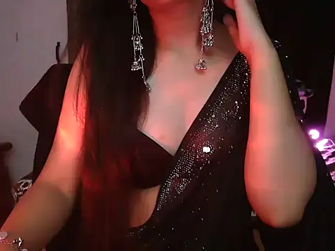 Snapshot of Sonam-kapur1 chatting on June 3, 2026, 2:33 pm Sonam-kapur1 online show from June 3, 2026, 2:33 pm