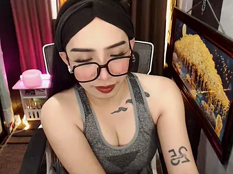 SexyCommander online show from April 10, 2026, 7:35 am