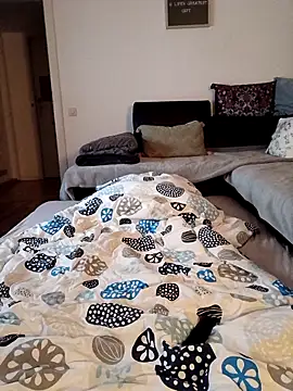 janalisa online show from April 3, 2026, 7:12 pm