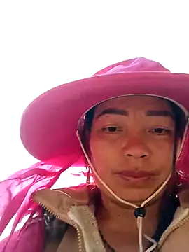 Yellow-pink online show from March 30, 2026, 1:39 am