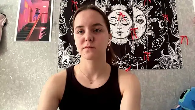 Snapshot of IvetteLuchetti chatting on March 9, 2026, 7:56 am IvetteLuchetti online show from March 9, 2026, 7:56 am