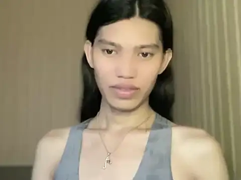 Yourgoddess jayve online show from May 18, 2026, 4:18 am