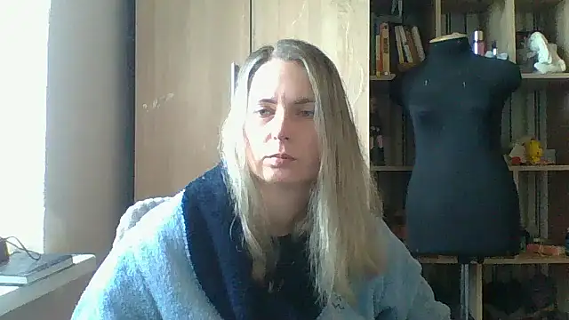 Mollie365 online show from March 22, 2026, 10:18 am