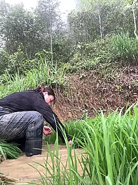 Sumi pusy online show from April 24, 2026, 1:30 am