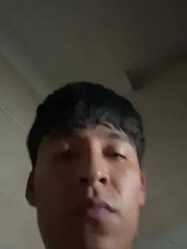 uunico22anni online show from March 11, 2026, 7:53 pm