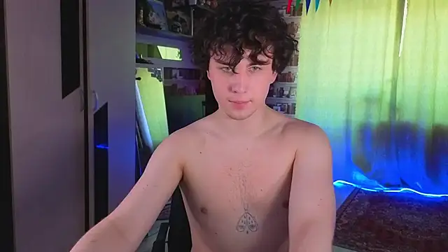 AdrianChill online show from March 19, 2026, 10:19 am