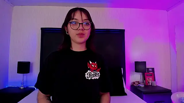 LilithBluum online show from March 25, 2026, 11:38 am