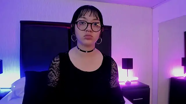 LilithBluum online show from June 3, 2026, 1:25 pm