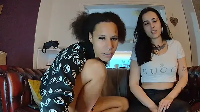 HighEndHotties online show from March 13, 2026, 8:15 pm