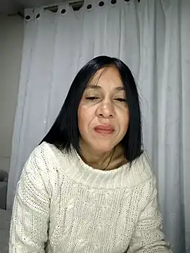 Camillemonroe  online show from April 4, 2026, 6:55 am