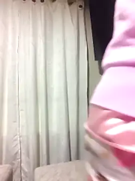 Camillemonroe  online show from April 25, 2026, 7:44 am