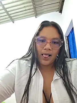 Snapshot of monicarokaforte chatting on March 16, 2026, 3:56 am monicarokaforte online show from March 16, 2026, 3:56 am