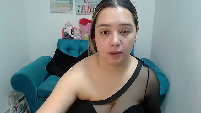 Snapshot of veronicaparkersex chatting on May 8, 2026, 12:21 pm veronicaparkersex online show from May 8, 2026, 12:21 pm