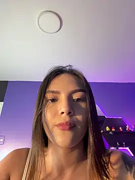 Adalyn Cute online show from April 13, 2026, 11:27 am