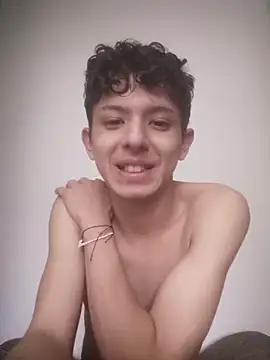 Daniel Roy online show from April 26, 2026, 12:03 pm