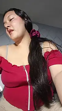 antonella bianchi7 online show from April 22, 2026, 2:03 am