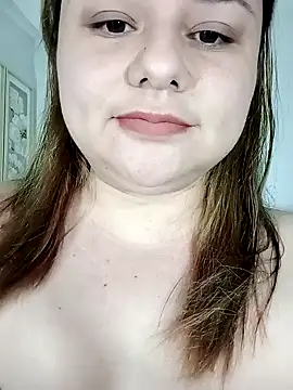 jennyyhottt online show from May 3, 2026, 6:30 am