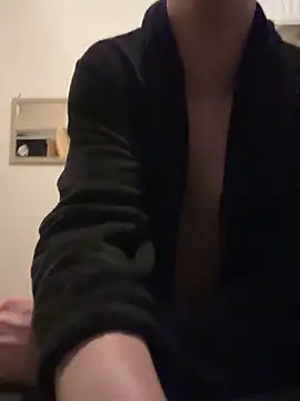 Snapshot of maniackle chatting on March 10, 2026, 12:59 am maniackle online show from March 10, 2026, 12:59 am