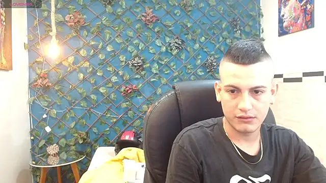 filip 18x online show from March 12, 2026, 3:23 am