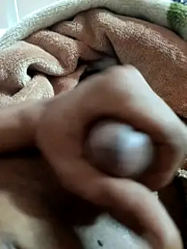 Snapshot of L7assTbabn chatting on March 29, 2026, 2:11 am L7assTbabn online show from March 29, 2026, 2:11 am