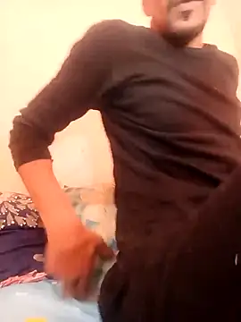 Snapshot of L7assTbabn chatting on March 29, 2026, 2:39 pm L7assTbabn online show from March 29, 2026, 2:39 pm