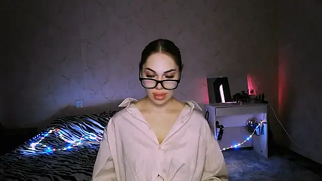 Snapshot of CherrySanyaro chatting on March 18, 2026, 5:05 pm CherrySanyaro online show from March 18, 2026, 5:05 pm