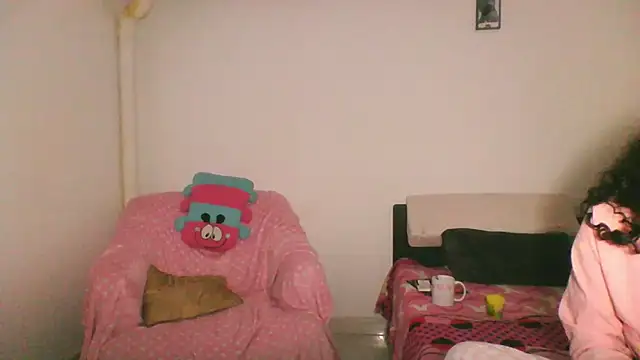 nataliesweet 22 online show from March 11, 2026, 2:17 am