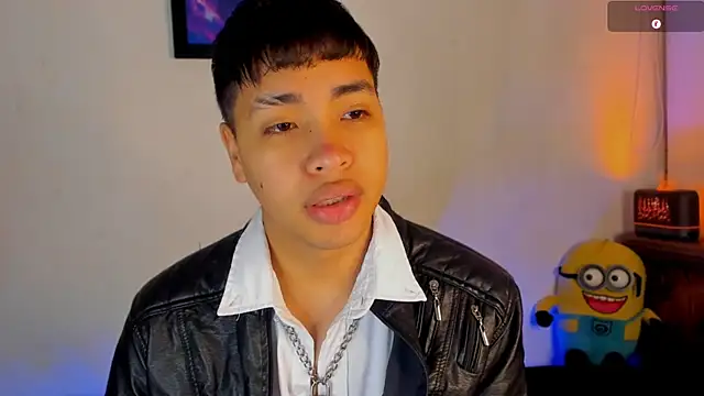 Lee Colee online show from March 27, 2026, 12:49 am