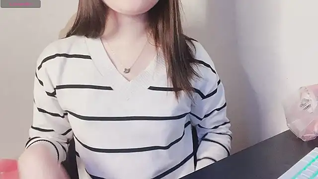 hunhun122 online show from March 13, 2026, 4:35 pm